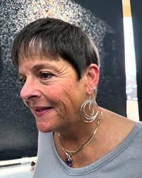 Fresh new style for the new year ✂️✨ Check out this sleek short style! Stay  tuned for updates