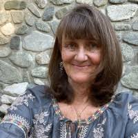 Robin Riggle's Instagram, Twitter & Facebook