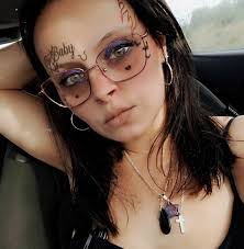 Emily Mihok (@emily.mihok.7) • Facebook, Connect with friends