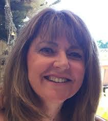 Deanna Benton's Instagram, Twitter & Facebook