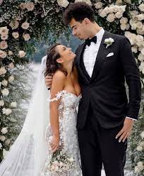 Matrimonio elettra lamborghini e afrojack (web source). Afrojack Marries Elettra Lamborghini Yes That Lamborghini