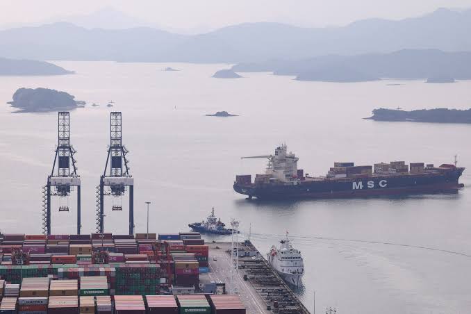 Global imbalances are back, and there's no fix in sight | Reuters