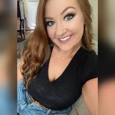 Destiny Fanning's Instagram, Twitter & Facebook