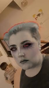 Victoria Erdman's Instagram, Twitter & Facebook