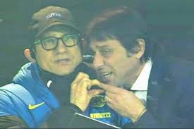 Un lavoro delicato ma che non può concedersi il lusso del tempo. La Furia Di Antonio Conte Travolge Anche Il Fratello Gianluca In Tribuna