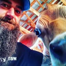 Dennis Alan (@damagedwear)