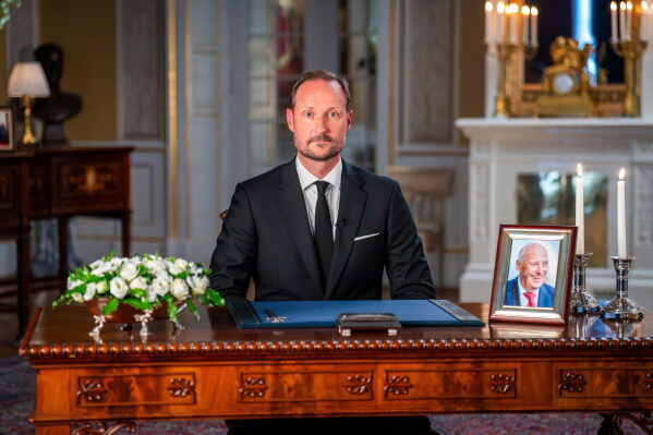 Norway's new king Haakon eulogizes father King Harald V as 'loving parent and dedicated monarch' in first speech; tens of thousands mourn at palace
