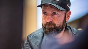 WSOP Event #18 & 29: Bracelet für Simon, Topstart beim 100k von Aldemir