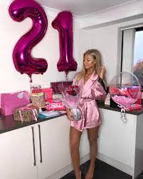 20 elegant gift wrapping ideas everyone will love. Best 21st Birthday Party Ideas For Girls In 2021