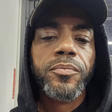 Brett St Clair Reeves (@b__da__billionaire) • Instagram photos and videos