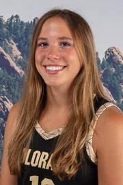 Lizzie Holder's Instagram, Twitter & Facebook