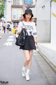 Harajuku Girl With Ombre Hair A Bucket Hat Benetton Treviso Jersey Neoprene Skirt And Reebok Sneakers Japanese Street Fashion Tokyo Fashion Fashion