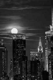 Black And White Nyc Background Pin By Kerry Cook On Okruzhenie Gotham City Black And White City Landscape