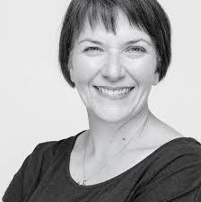 Tania Sloan's Instagram, Twitter & Facebook