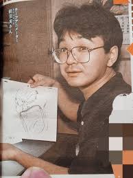 Según el primer director, Junichi Sato, las transformaciones de Sailor Moon  están inspiradas en su anime favorito: Combattler V. En esta serie de 1976,  cinco máquinas se combinan cada episodio para formar