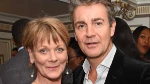 Michelle Dockery and Laura Carmichael Play a Game of Who Wore It: Downton  Abbey Edition