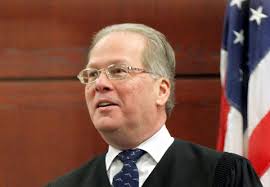 Milwaukee judges host drive-through events for nominating signatures