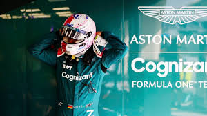 Racing sebastian helmet aston martin helmet design racing helmets. Vettel Adaptation Hampered By Unpredictable Aston Martin Szafnauer Gpfans Com