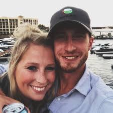 Katie McTearnen (@KtMickeyT)