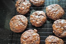 6 Ingredient Outrageous Flourless Chocolate Brownie Cookies Rachael Ray Chocolate Brownie Cookies Flourless Chocolate Brownies Brownie Cookies