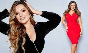 Oct 06, 2019 · tv viewers have hit out at a new christmas advert featuring kelly brook as it has already began airing in october. Kelly Brook Fights Back Against Diet Shaming Trolls In New Slimfast Campaign Daily Mail Online