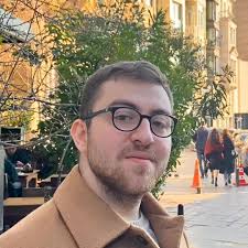 Dora " Stratera " Özsoy