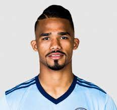 Juega como centrocampista y su equipo actual es el granada c. Yangel Herrera Bio Age Facts Net Worth Personal Life Family Contract Height Salary Parents