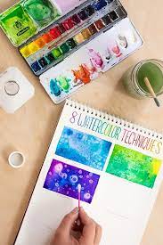 Teknik aquarel merupakan sebuah teknik yang biasa digunakan dalam melukis, selain juga menggunakan cat cair atau yang disebutnya aquarel teknik menggambar dengan menggunkan cat air lebih cenderung encer, tujuan ini agar hasil yang didapat bisa memiliki tekstur yang tipis dan ringan. Sepele Tapi 8 Teknik Ini Bikin Gambar Cat Air Jadi Keren