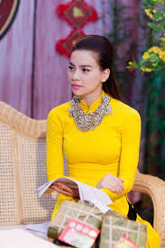 Hồ ngọc hà tiết lộ, cô đã bị lừa trước màn cầu hôn lãng mạn của kim lý. 30 Bá»™ Ao Dai Ä'áº¹p Me Máº©n Cá»§a Kiá»u Ná»¯ Viá»‡t Trong 1 NÄƒm Qua