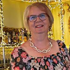 Calls for Cambridgeshire town's 'lethal' pavements to be fixed