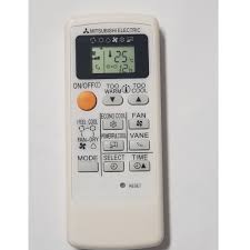 Kalau kurang, tambahkan minyak enjin. Mudah Rupanya Nak Bersihkan Aircond Guna Remote Hanya Ambil Masa 15 Minit Je Maskulin