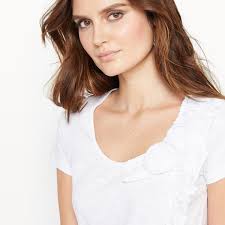 Futbolka Iz Kruzheva S Volanami Anne Weyburn Zhenshina Byt Zhenshinoj Zhenskie Futbolki