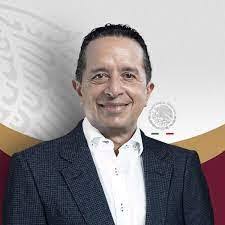 Carlos Babb's Instagram, Twitter & Facebook