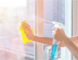 Lütfen aynı resimleri kullanan fakat i̇çindeki mıknatısı güçsüz olan ,cam silme lastiği adi olan ve daha ucuza satan sitelerden ürün satın almayınız. Cam En Guzel Nasil Silinir Cam Silmek Puf Nokta