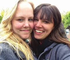 Ruth Bundy's Instagram, Twitter & Facebook