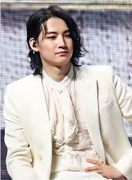 Pinterest Moonrisedawn In 2020 Jaebum Got7 Long Hair Styles Jaebum