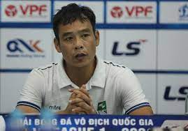 Theo hlv nguyễn huy hoàng của sông lam nghệ an, việc tạm dừng v.league ở thời điểm hiện tại là hợp lý. Tan Hlv Slna Váº«n Láº¡c Quan Sau Tháº¥t Báº¡i TrÆ°á»›c Thanh Hoa Fc