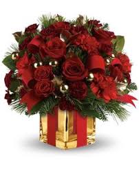 Expert designed christmas flowers options which are sure to please. 25 Send Christmas Flowers To Canada Ideas Christmas Flowers Christmas Flower Arrangements Christmas Centerpieces