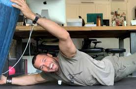 Sprechen sie uns an oder kontaktieren sie uns über das kontaktformular. Zuhause Dein Fitnessstudio 2 0 Mario Klintworth Personal Training