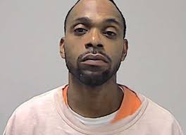 Newnan man arrested after running from cops, throwing marijuana from window 