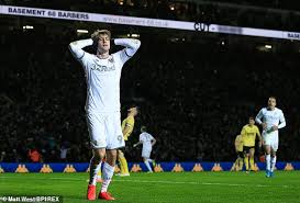 Patrick bamford's style of play. Patrick Bamford Brace Helps Lift Marcelo Bielsa S Side Back To The Top Of The Championship Daily Mail Online