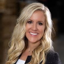 Ashley Berglund's Instagram, Twitter & Facebook