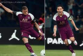 Deep purple in colour, with white sleeves and gold embroidery for the logos and sponsorship. Psg 2020 21 Jordan Third Jersey Football Fashion