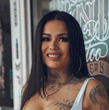 Bret Bloom's Instagram, Twitter & Facebook