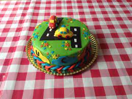 Lucas 4 Jaar Autotaart Autotaart Taart Verjaardagstaart