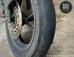 1.1.5 jarak tempuh lebih dari 10 km. Penyebab Dan Cara Mengatasi Ban Depan Motor Yang Botak Sebelah Ratu Korex