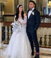We did not find results for: Fenerbahce Nin Yildiz Oyuncusu Ozan Tufan In Esi Rojin Haspolat Ilgi Odagi Oldu Guzel Yenge Rojin Haspolat Galeri Magazin
