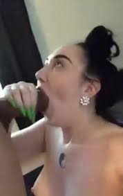 More Sloppy Head From Tranny - XXX BULE