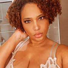 Deneen Phillips (@deneenthequeen) • Instagram photos and videos