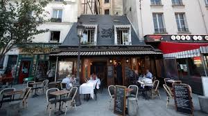Covid 19 plus aucun client a l intérieur de l open café, tous veulent la terrasse,merçi à la ville de nous avoir accordé. Coronavirus Paris To Shut Bars And Raise Alert To Maximum Bbc News